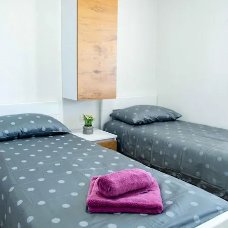 Mobilehome In - Paklenica Riviera 51117 Поседарье